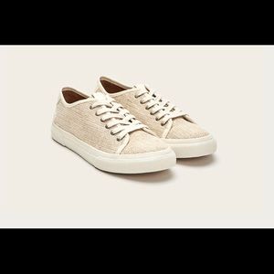Gia low lace canvas sneakers by Frye, size W9.5